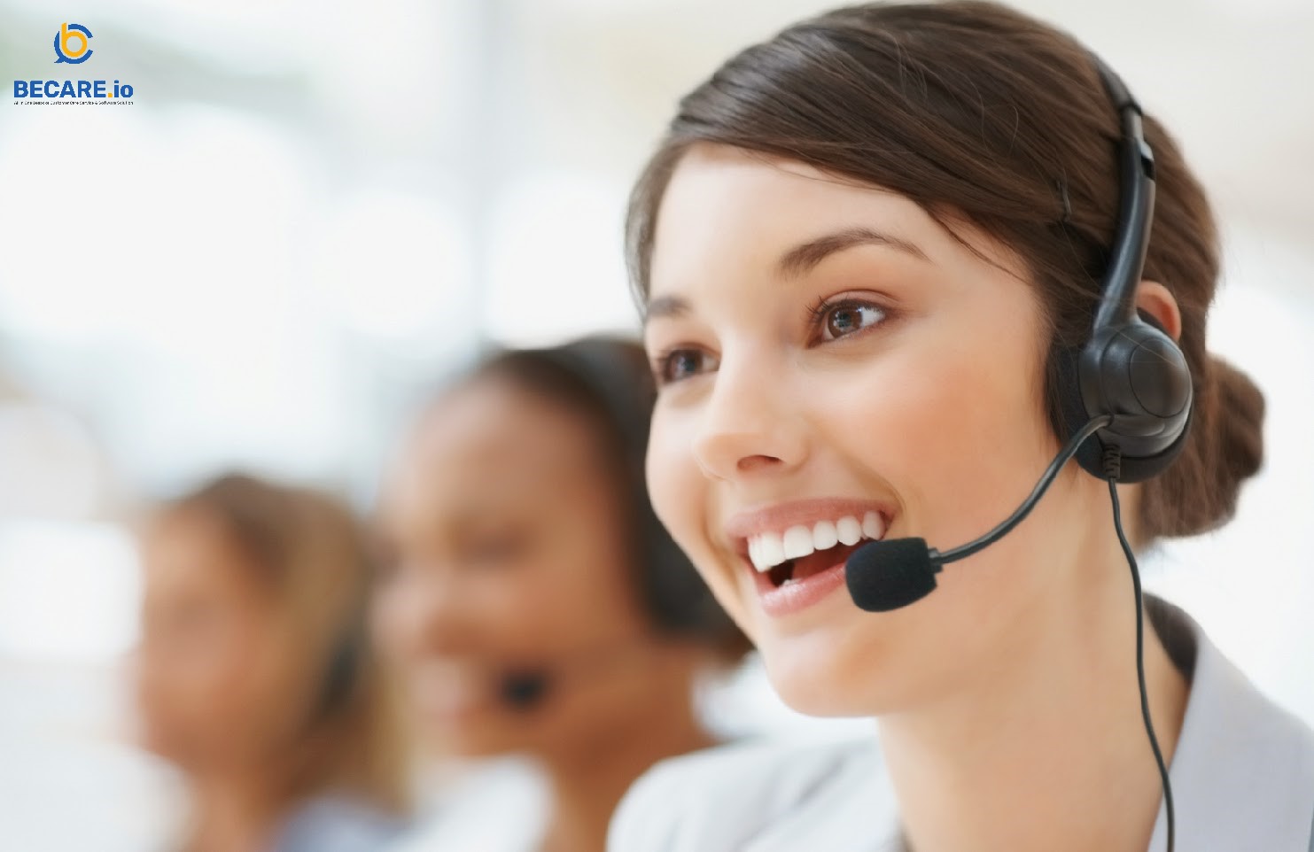 Telesale chứng khoán là bộ phận đảm nhiệm việc tư vấn khách hàng qua điện thoại.